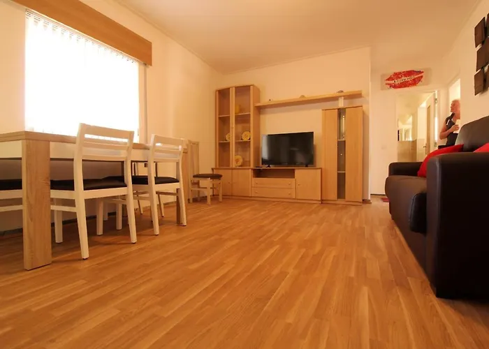 Apartmán Cozy In 80 M² With View